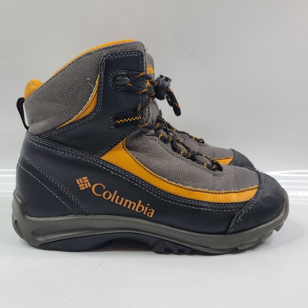 Columbia Boy's Black Yellow Winter Trek BY1270-010 Casual Snow Boots Size 4 - Picture 2 of 7